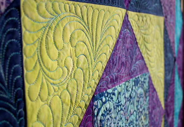 Medallion Quilt close up of quilting