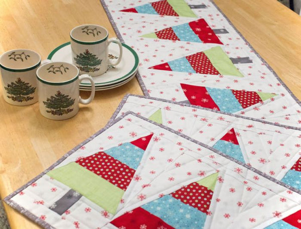 Tannenbaum Trio - Christmas placemat and table runner pattern 